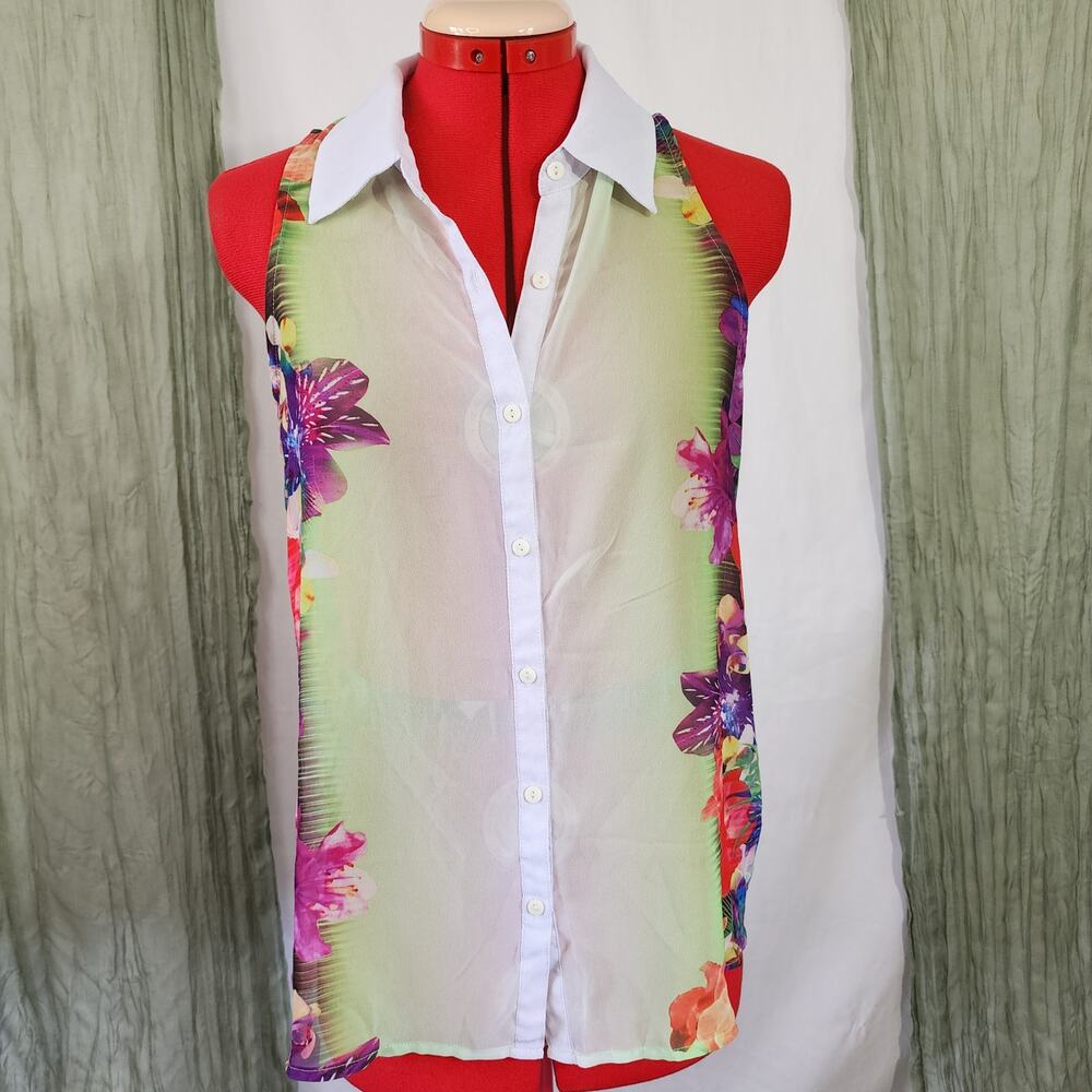 Decree Green Tropical Button Up Sheer Lightweight Blouse Size M